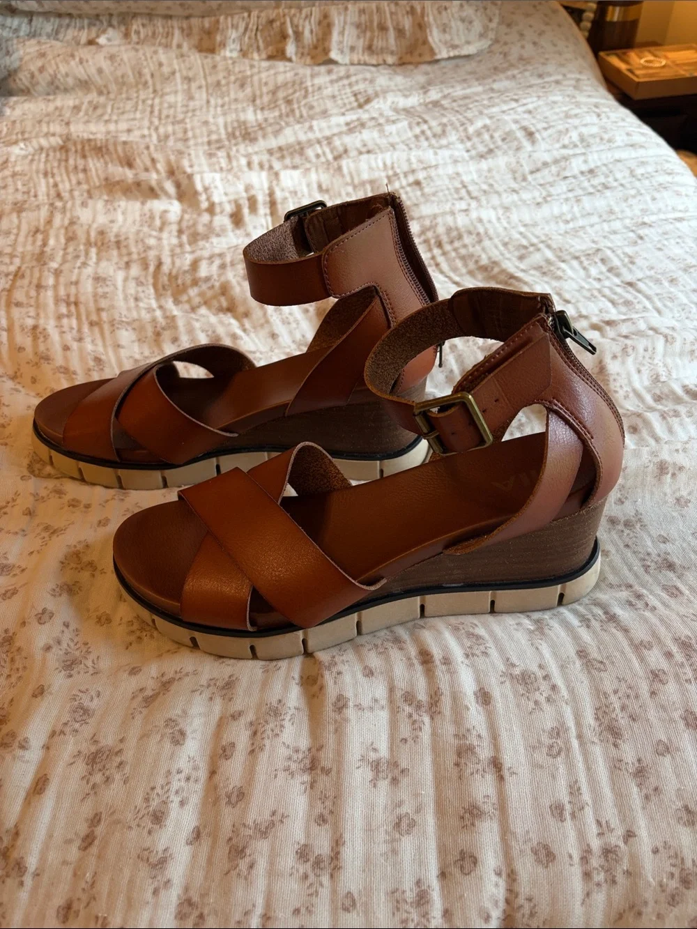 MIA stylish wedge